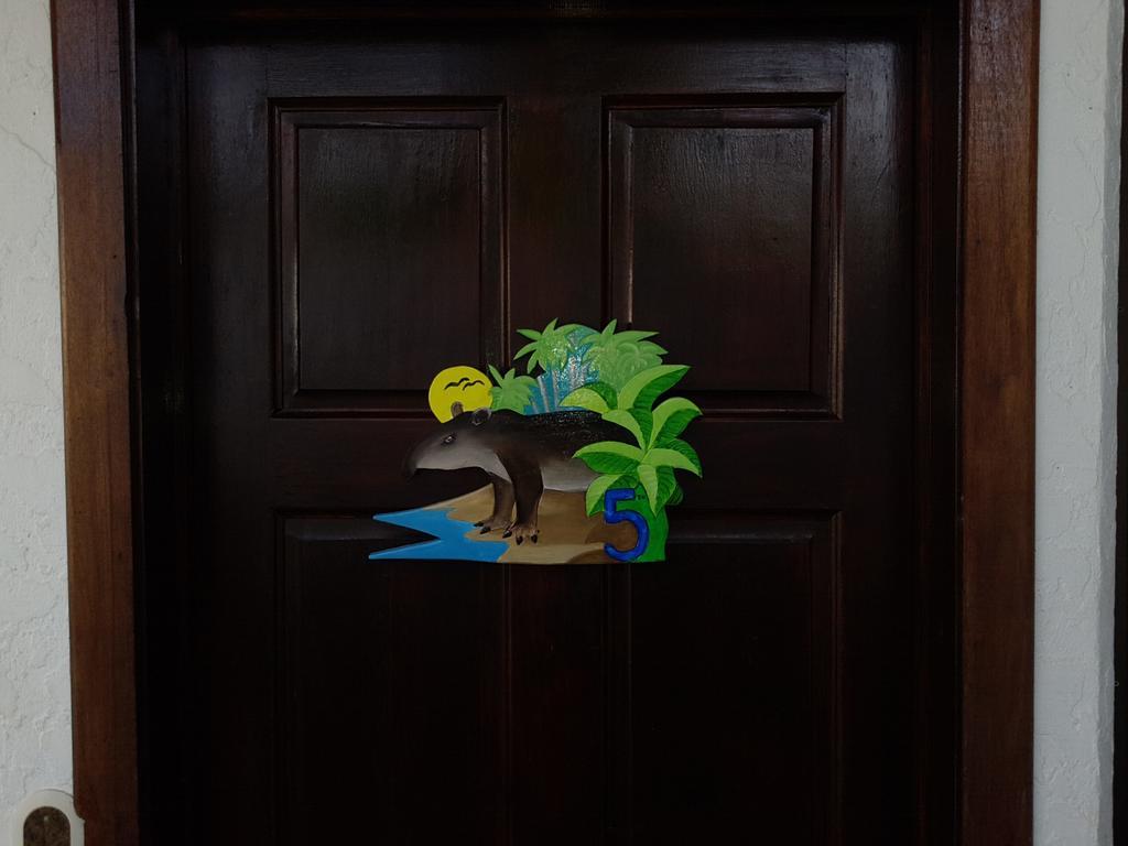Cabinas Tropicales Пуэрто-Хименес Экстерьер фото